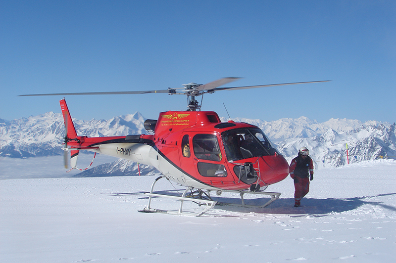 L'elicottero del soccorso alpino. (Foto: Stefano Gorret)